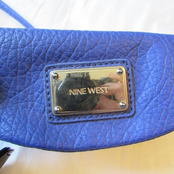 *3 for $25* blue small cross body purse/clutch - Picture 4 of 5